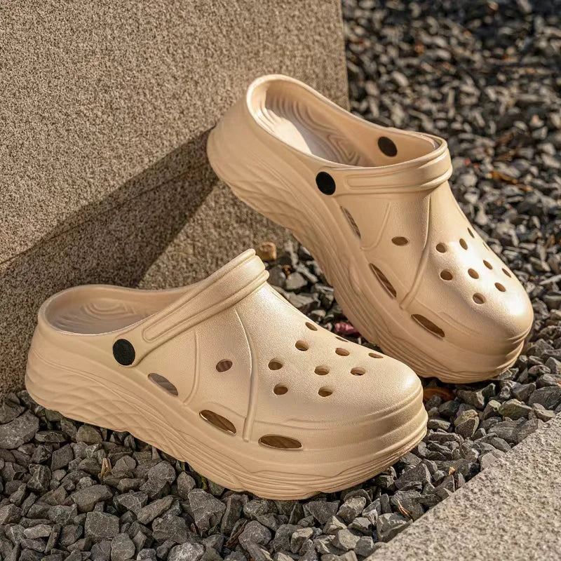 Woman's Outdoor Sandals